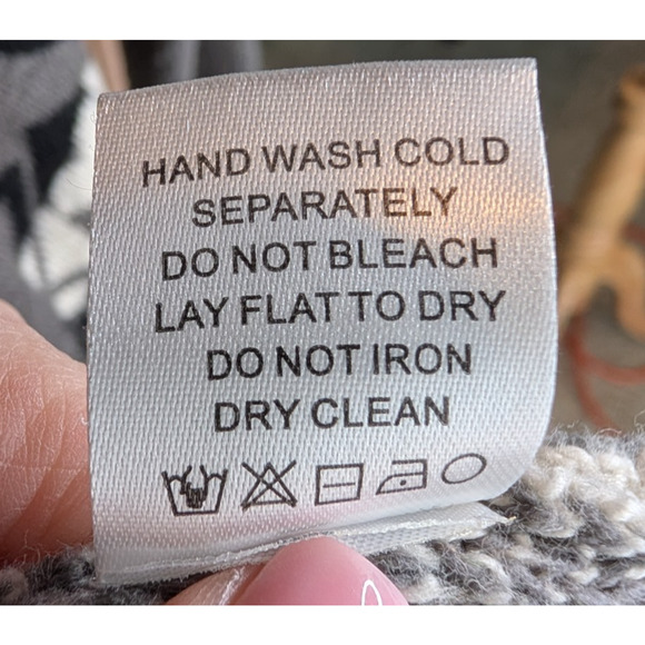 Show Me Your Mumu Yummy Sweater Gray Cozy Shawl Collar Boho Aztec Cardigan Small - Picture 11 of 11